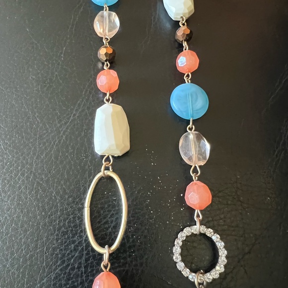 Sophia and Kate necklace and earrings - Picture 6 of 6